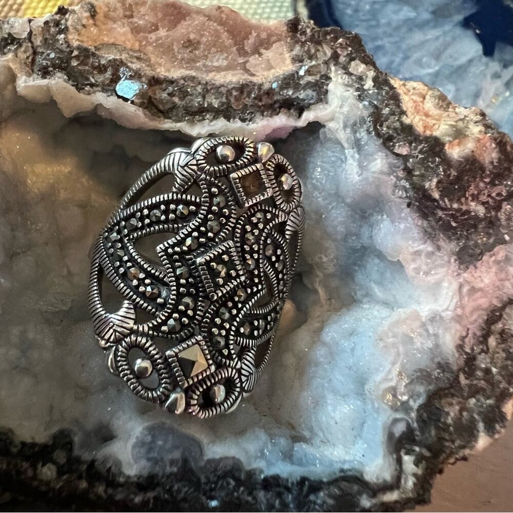 925 Sterling Silver Marcasite Ring Size 6.5 - Picture 8 of 11